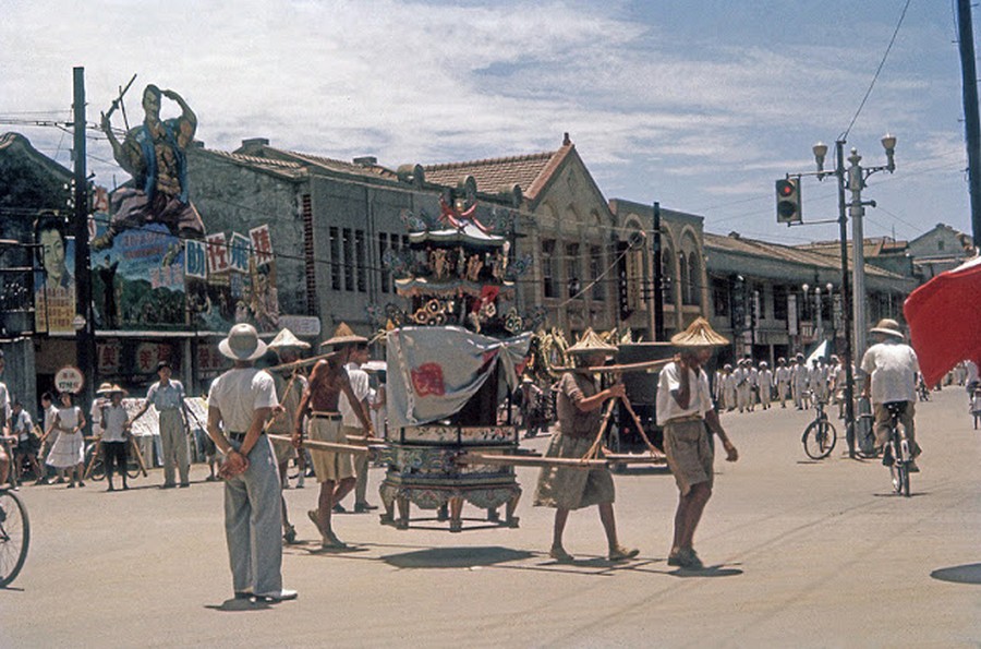 Color Photos of Life in Taiwan from 1950 to 1970 (5).jpg