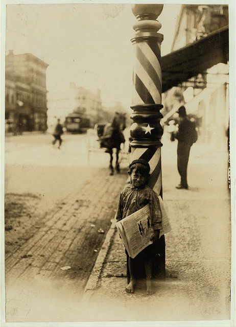 Old Photos of Child Labor between 1908 and 1924 (5).jpg