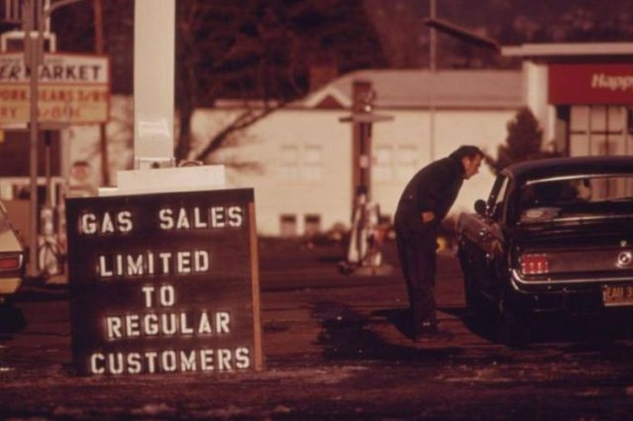 Oil Crisis of 1973 (3).jpg