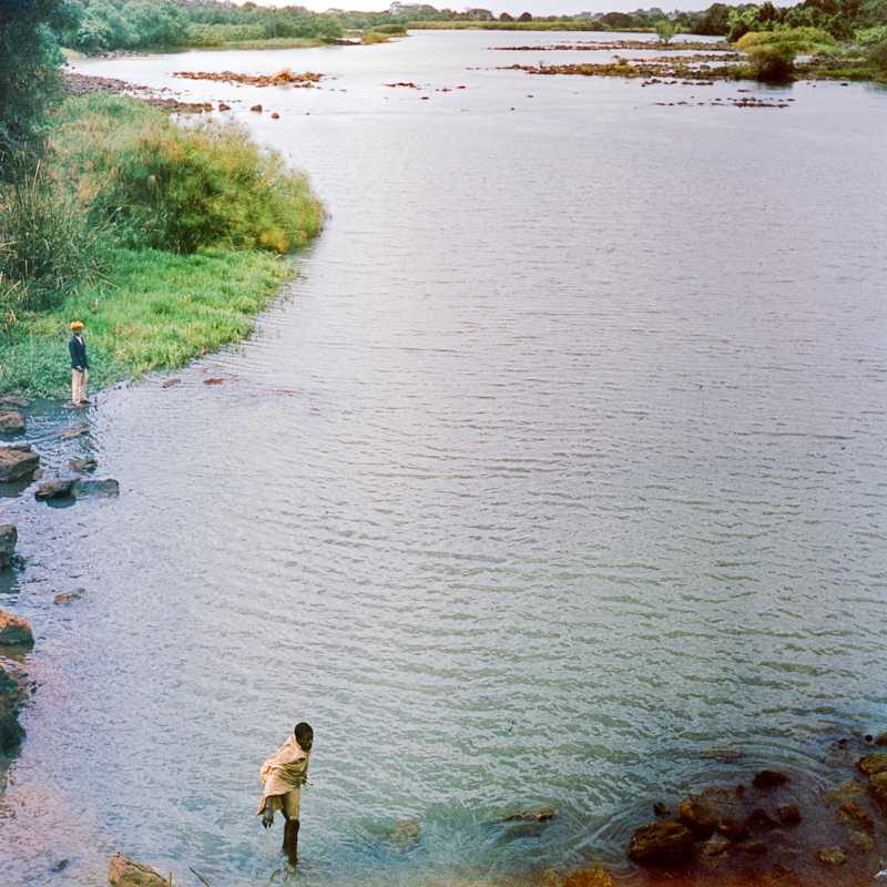 09_samz_ethiopia1964_by_the_water_032.jpg