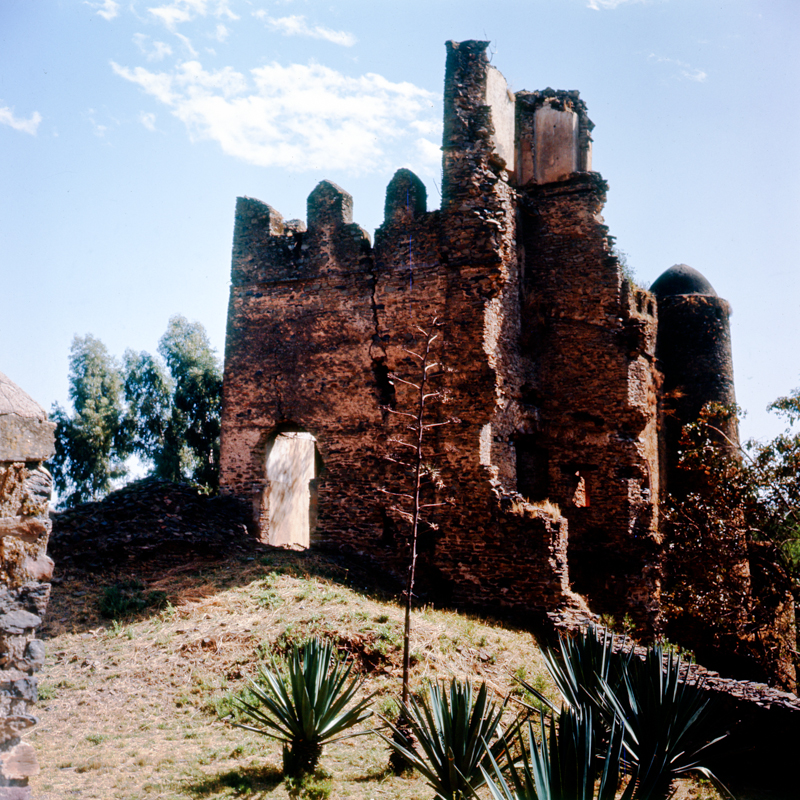 16_samz_ethiopia1964_gondar_fasilides_castle_038.jpg