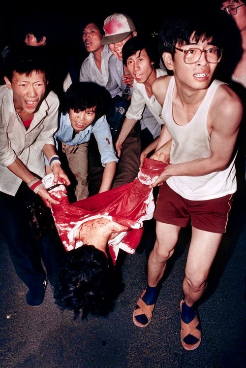 Aftermath of the Tiananmen Square in Beijing, China in 1989 (4)[1].jpg