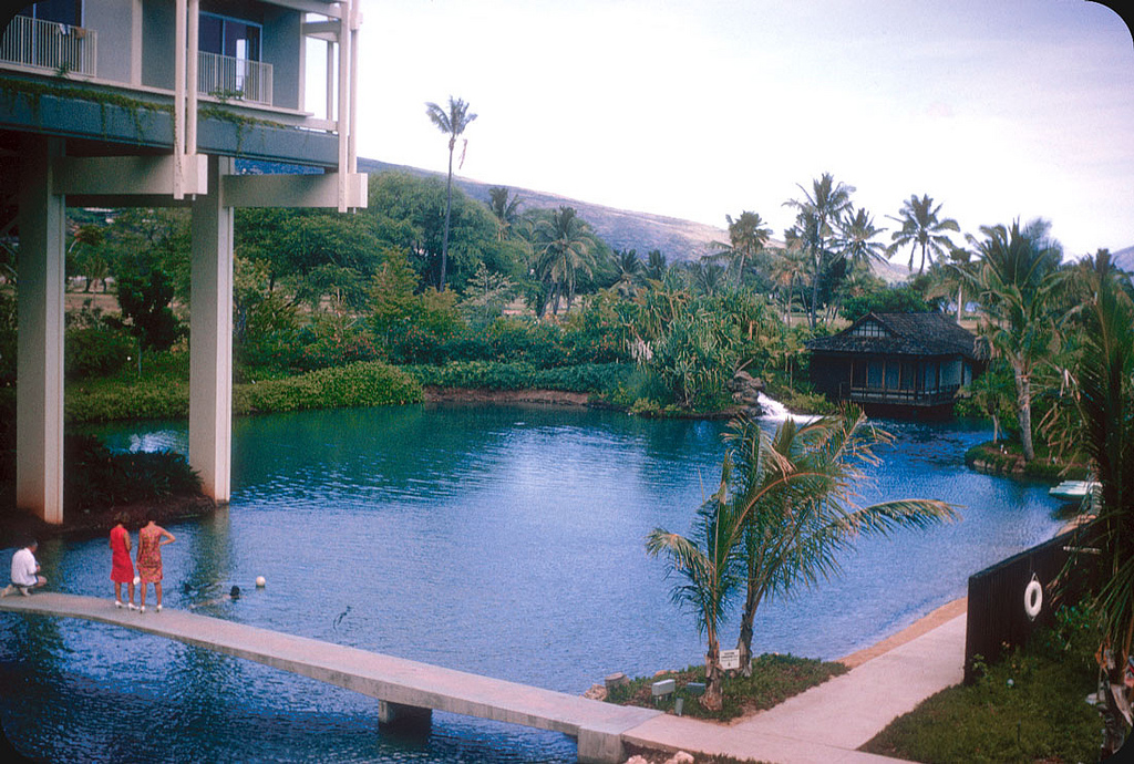 1965. Hawaii Honolulu.jpg