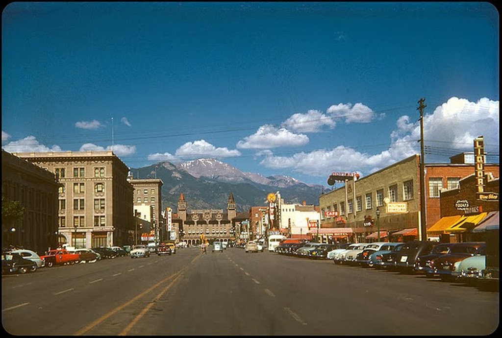 36 Colorado Springs 1952.jpg