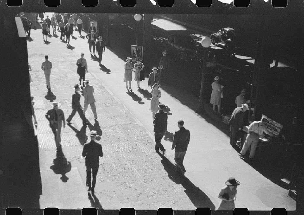Chicago scenes of 1941 (12).jpg
