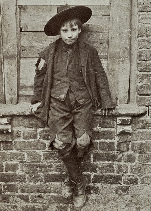 london_street_children_1900s_23.jpg