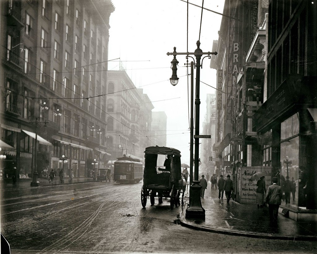 st_louis_streets_in_the_early_20th_century_02.jpg