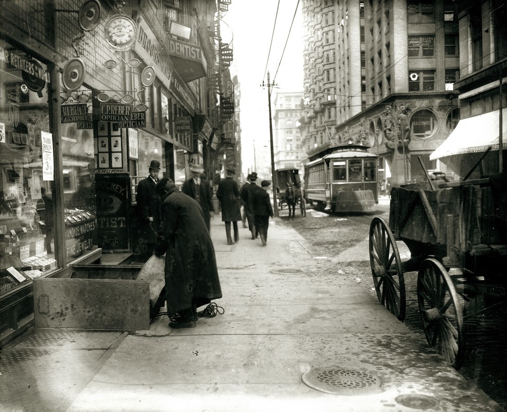 st_louis_streets_in_the_early_20th_century_04.jpg