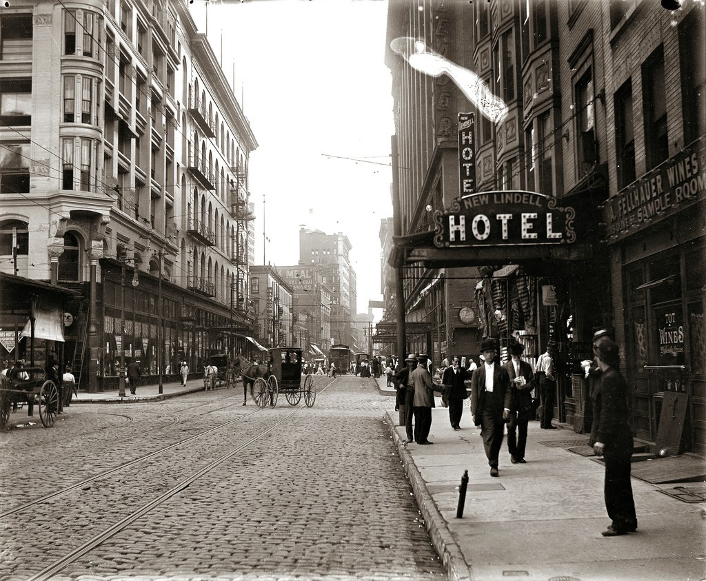 st_louis_streets_in_the_early_20th_century_08.jpg