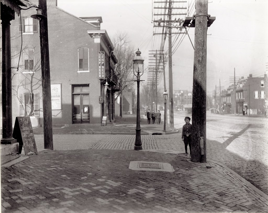 st_louis_streets_in_the_early_20th_century_27.jpg