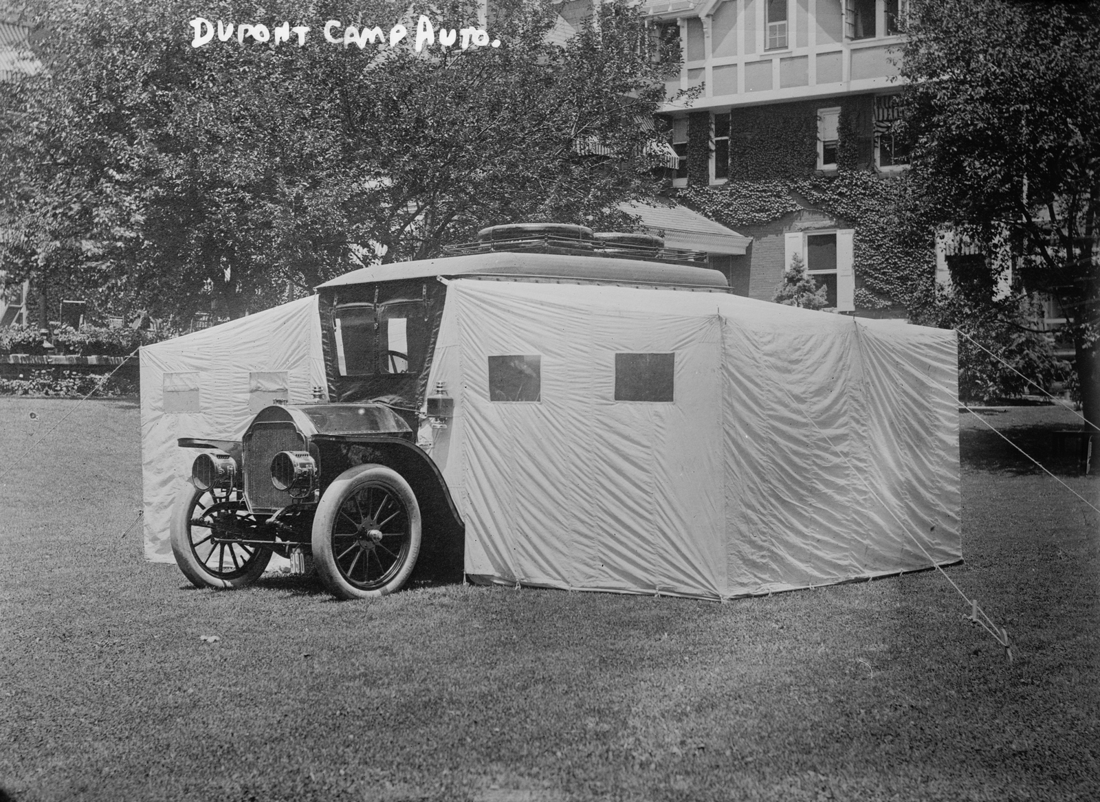 1914. Duponts-Camping-Auto..jpg