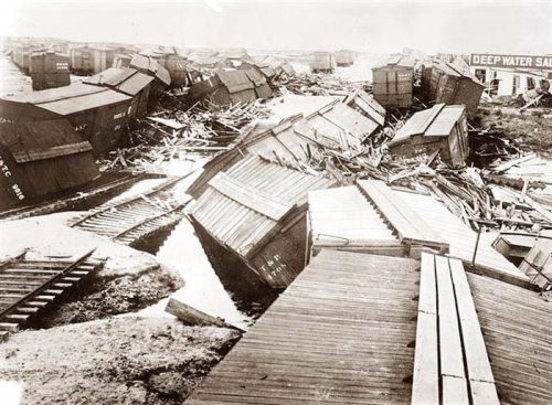 1900_galveston_tx_8000.jpg