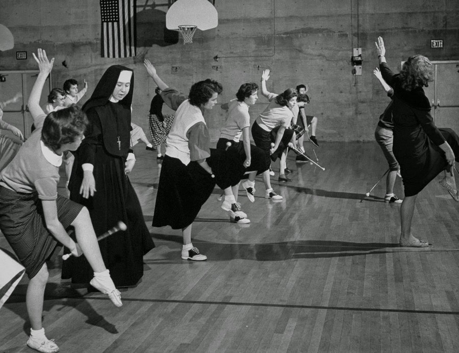 nuns_having_fun_14.jpg