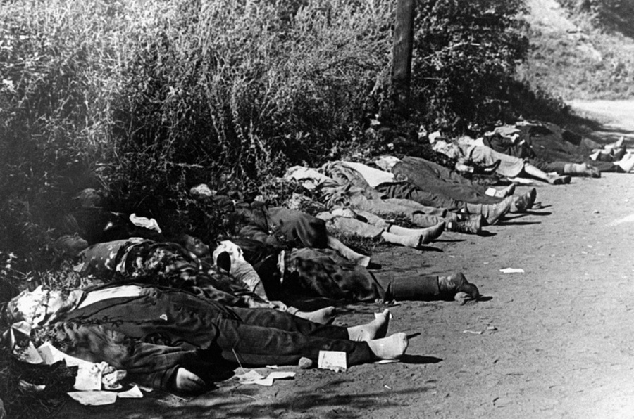 Az előrenyomuló németek által talált halott német civilek Bydgoszcz mellett.