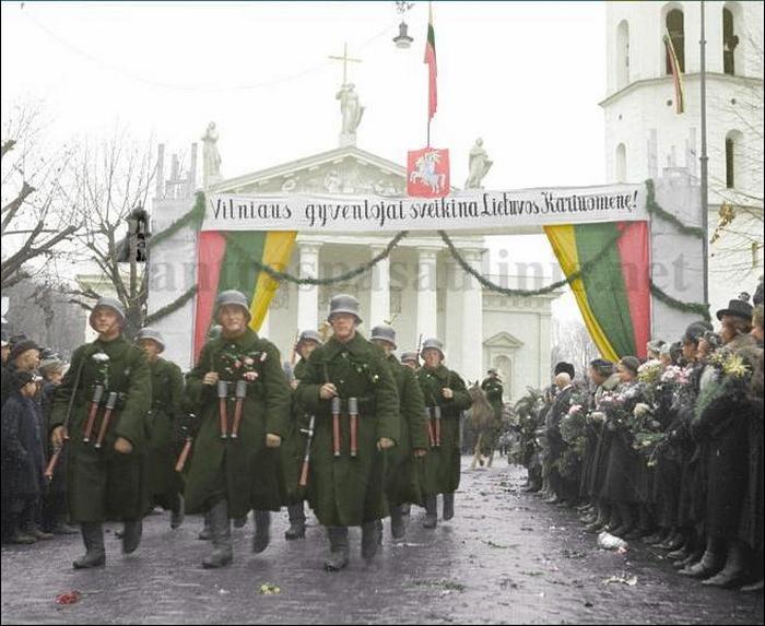 Lithuanian military parade in the old capital of Vilnius, October 15, 1939..JPG
