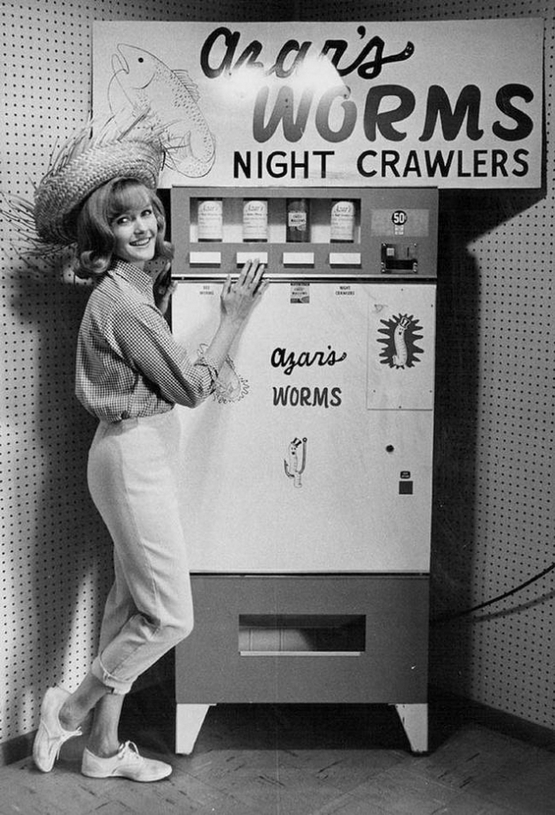vintage-vending-machines-12.jpg