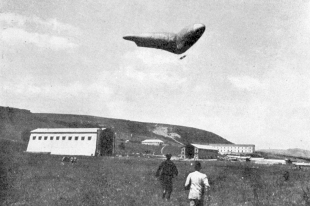Léghajóbalesetek: köztük sosem látott, szovjet szerencsétlenségek képeivel
