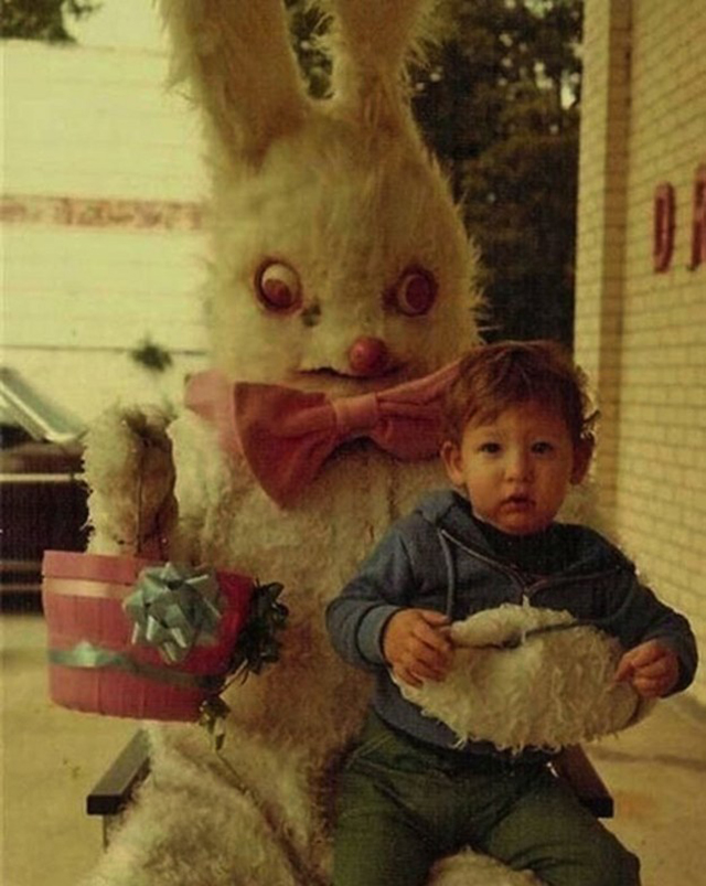 creepy_vintage_easter_bunny_13.jpg