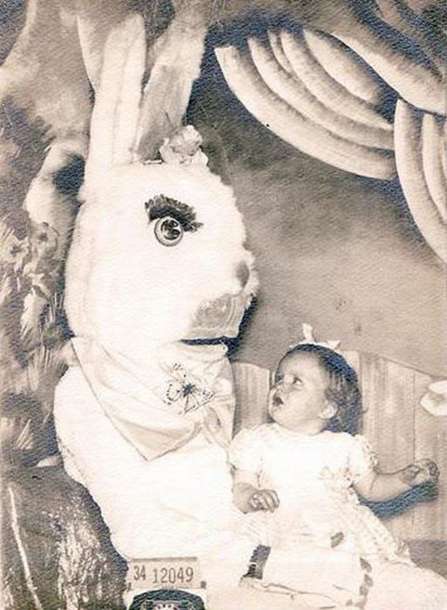 creepy_vintage_easter_bunny_16.jpg