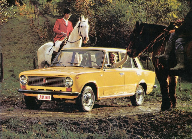 Soviet Cars Advertising (7).jpg