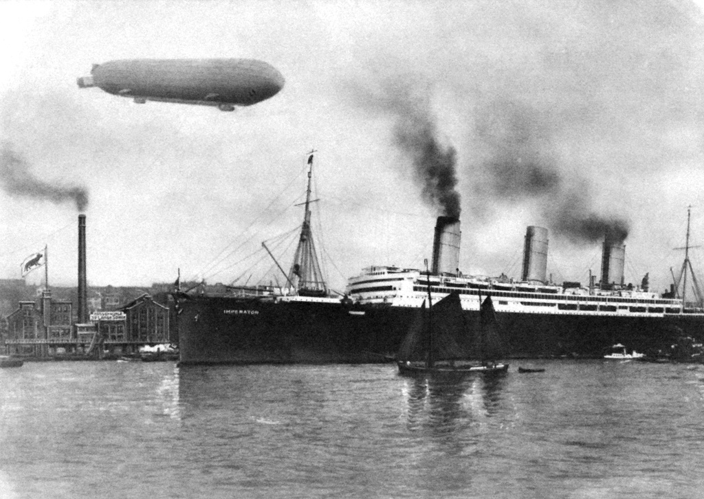 1913_imperator_es_zeppelin.jpg
