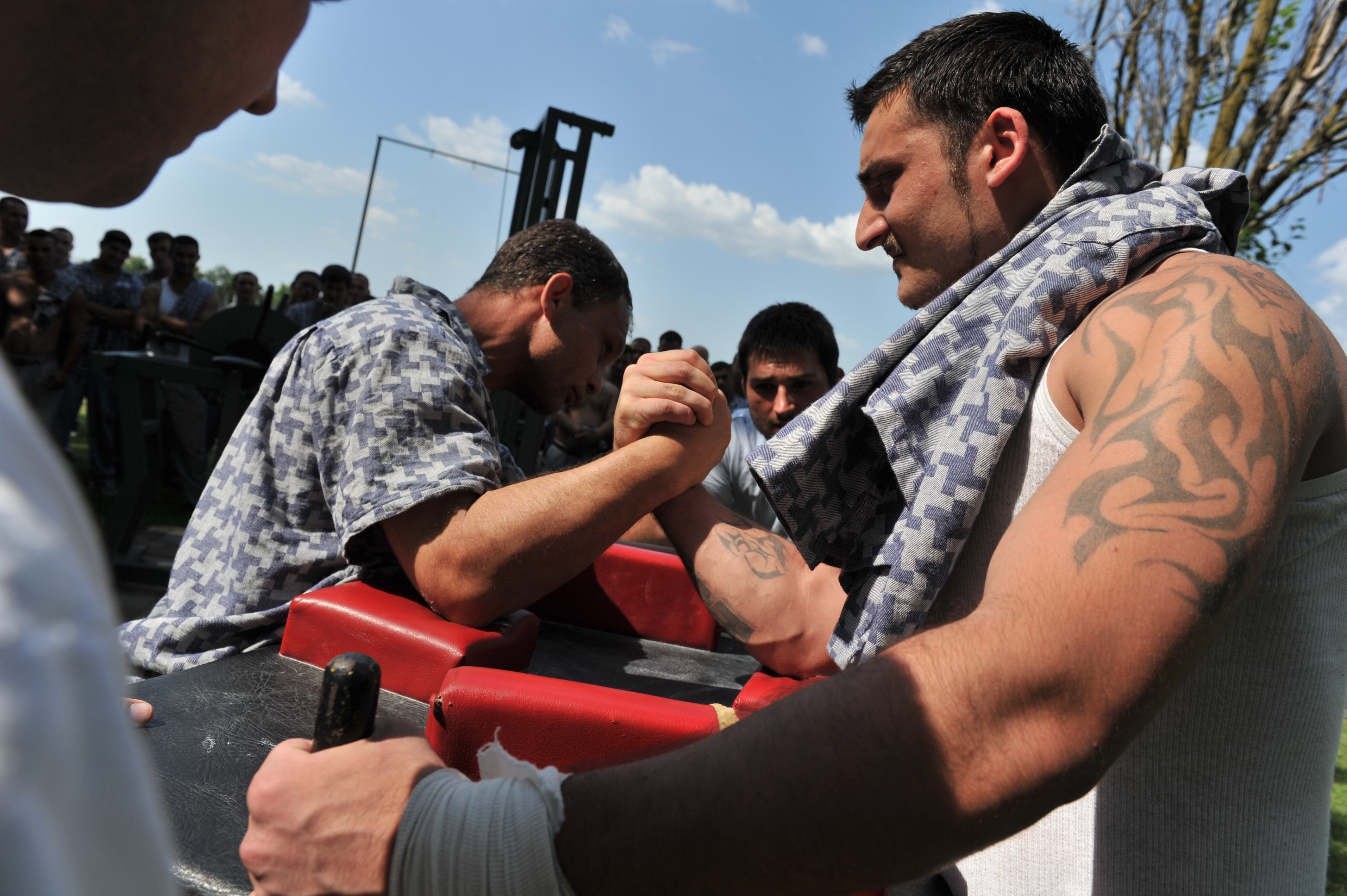 Arm wrestling competition in the jail, Solt, 2010