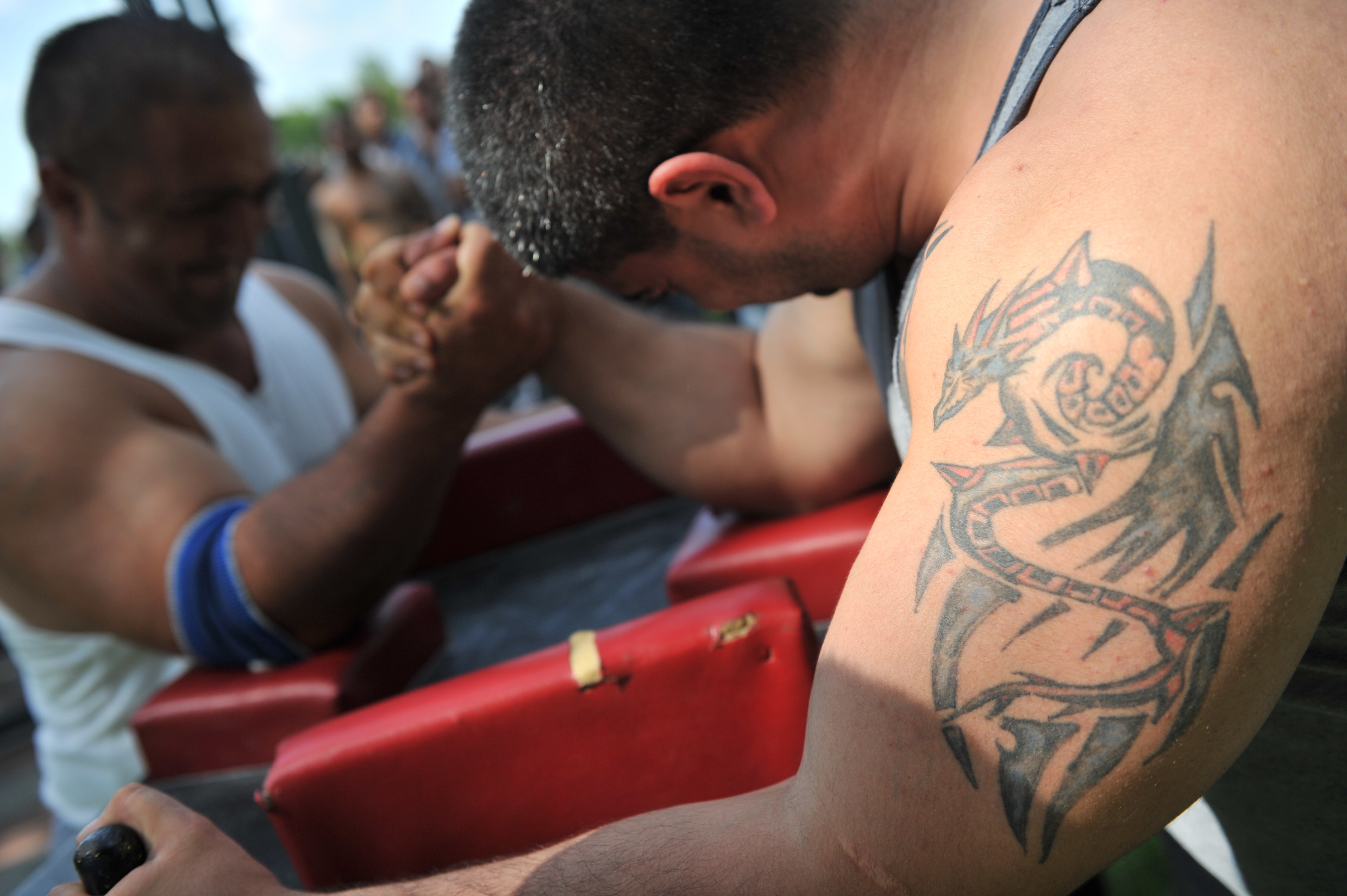 Arm wrestling competition in the jail, Solt, 2010