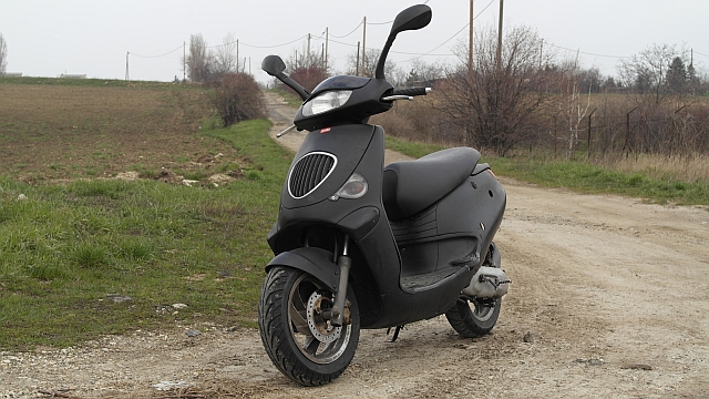 aprilia gulliver (1).jpg