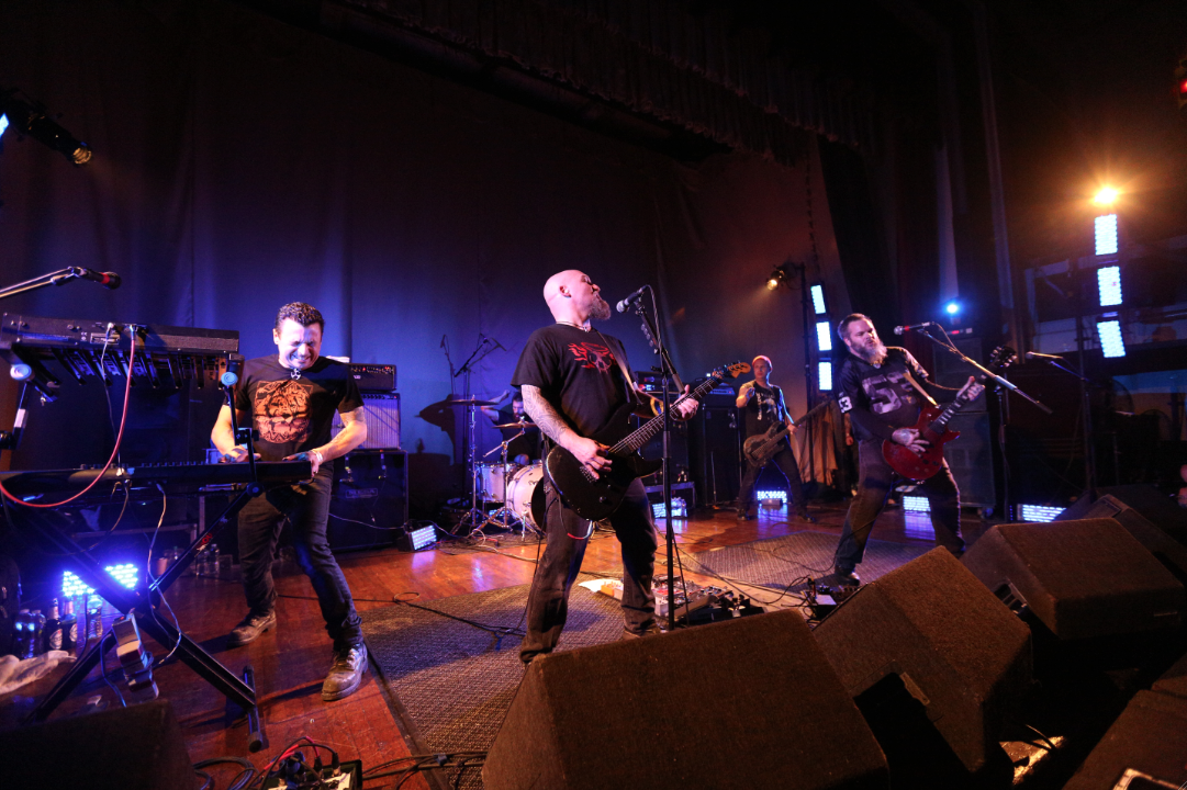 neurosis_live_credit_tim_bugbee_tinnitus_photography_1.png