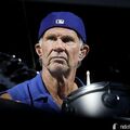 Kis közönség előtt, egy klubban zenélt Chad Smith