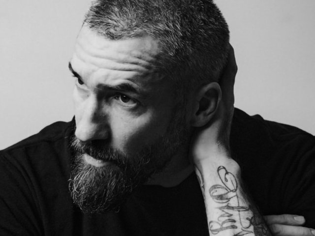 Meglepetés EP-t adott ki a Sevendust gitárosa