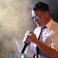 Elhunyt Douglas McCarthy, a Nitzer Ebb énekese