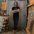 Szólódallal jelentkezett a Foo Fighters gitárosa