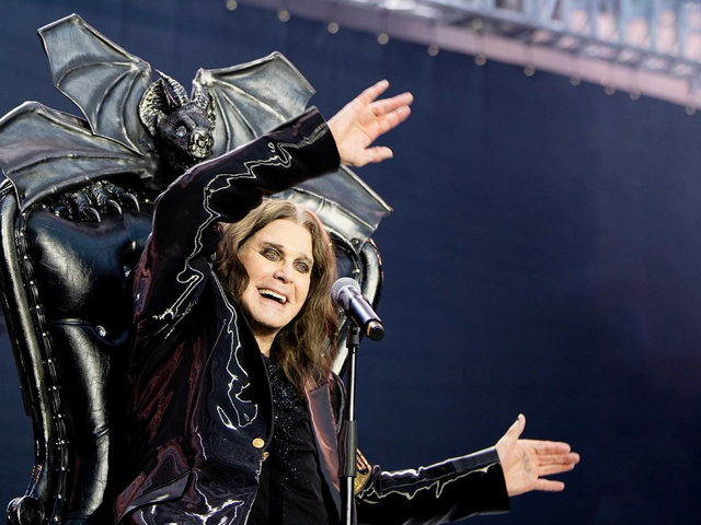 Elhunyt Ozzy Osbourne