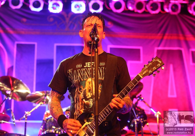 0volbeat2013_35.jpg