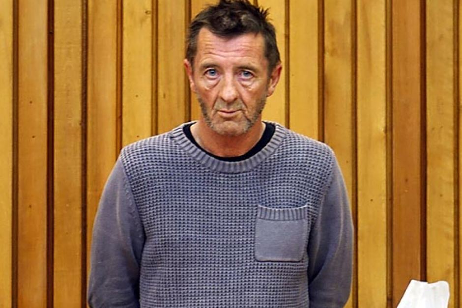 Phil Rudd.jpg