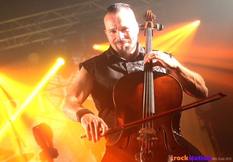 0apocalyptica2015_29.jpg