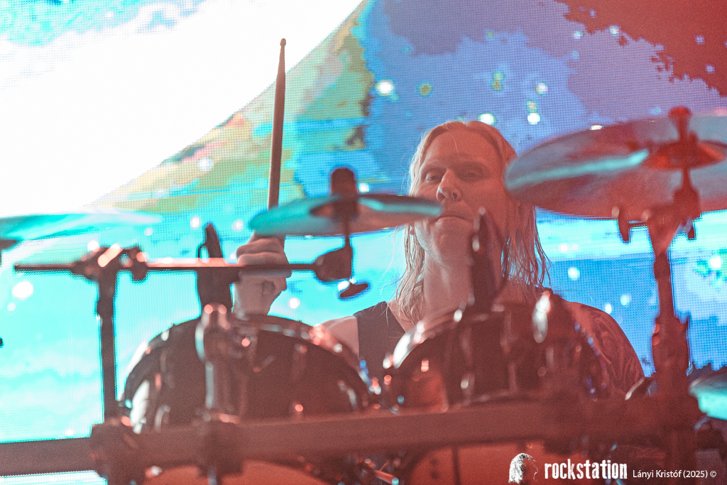 BORN OF OSIRIS