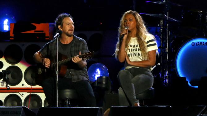 eddie_vedder_beyonce.jpg