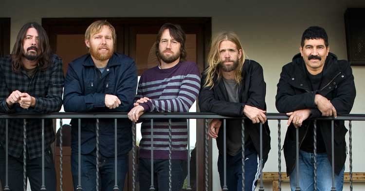 Foo_Fighters_2.jpg