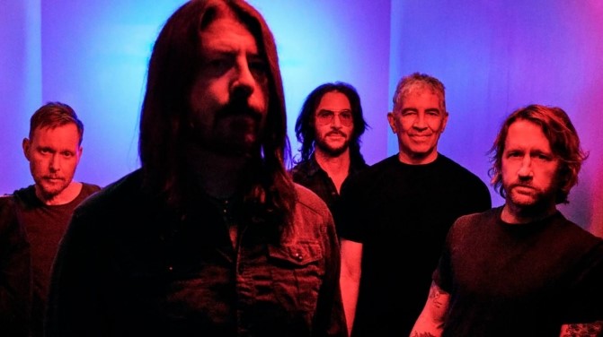 foo_fighters_10122020_6c9a8221-flat-2-1536x988.jpg