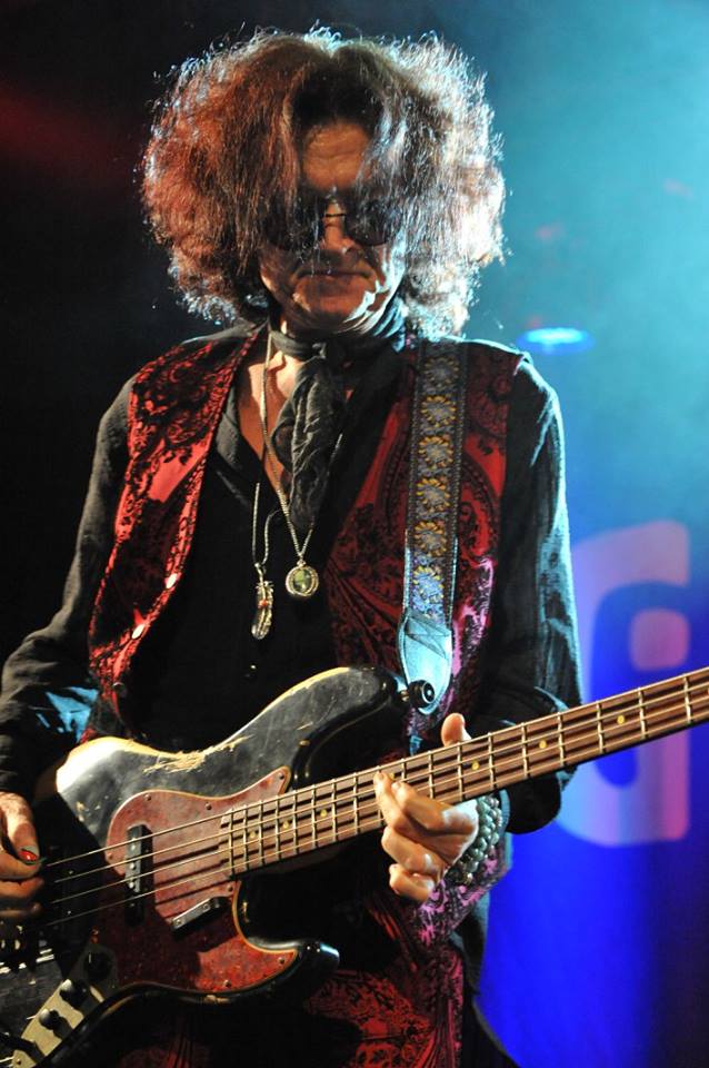 glenn_hughes_becs_3.jpg