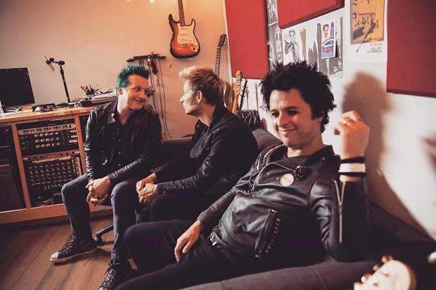 green_day_2016_2.jpg