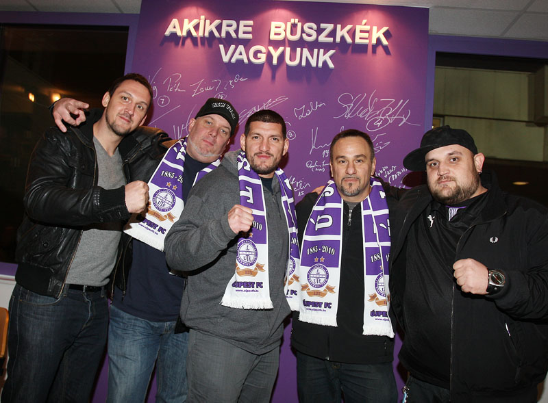 0ujpest_haladas10_11_01.jpg