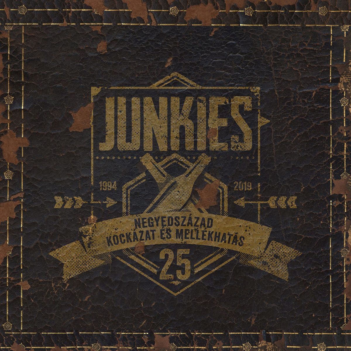 junkies_25_front.jpg