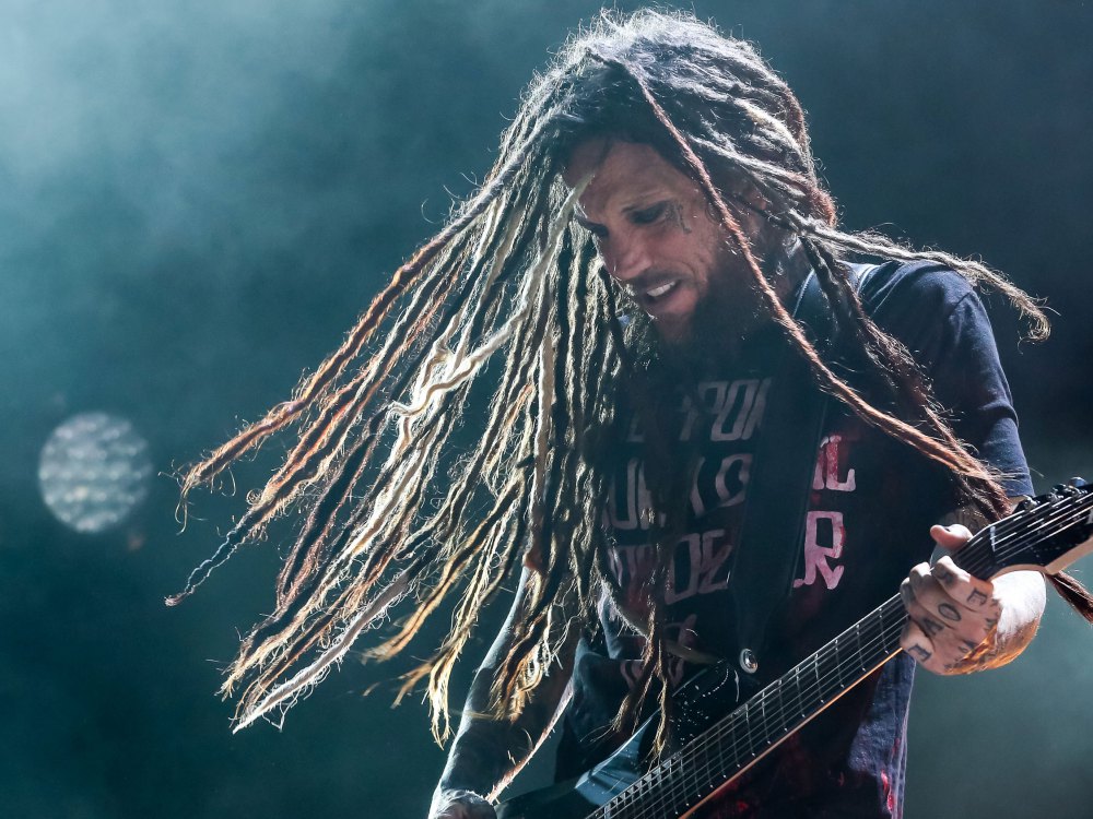 brian-head-welch.jpg