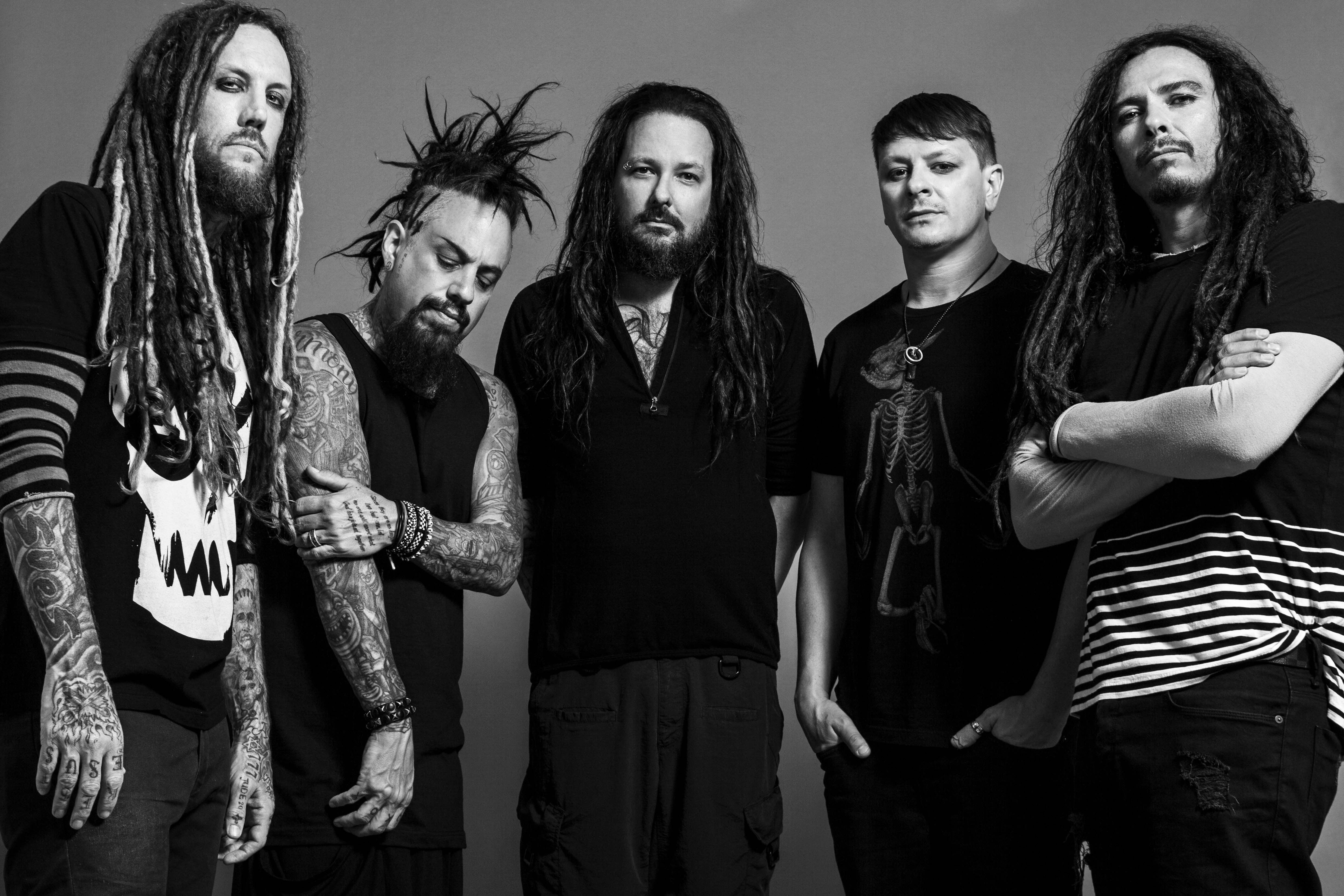 korn_new_pub_1_2016_jimmy_fontaine_b_w.jpg