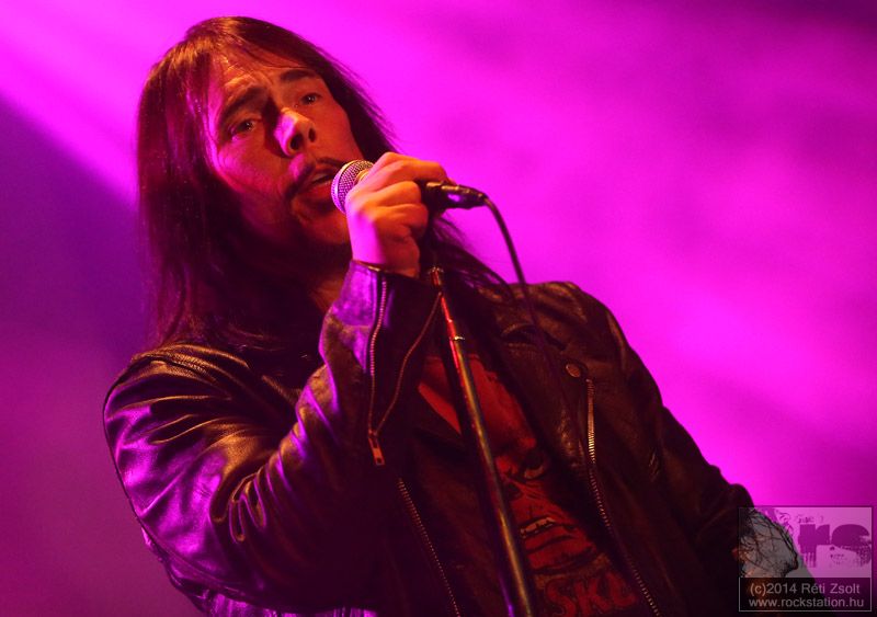 0monstermagnet2014_08.jpg