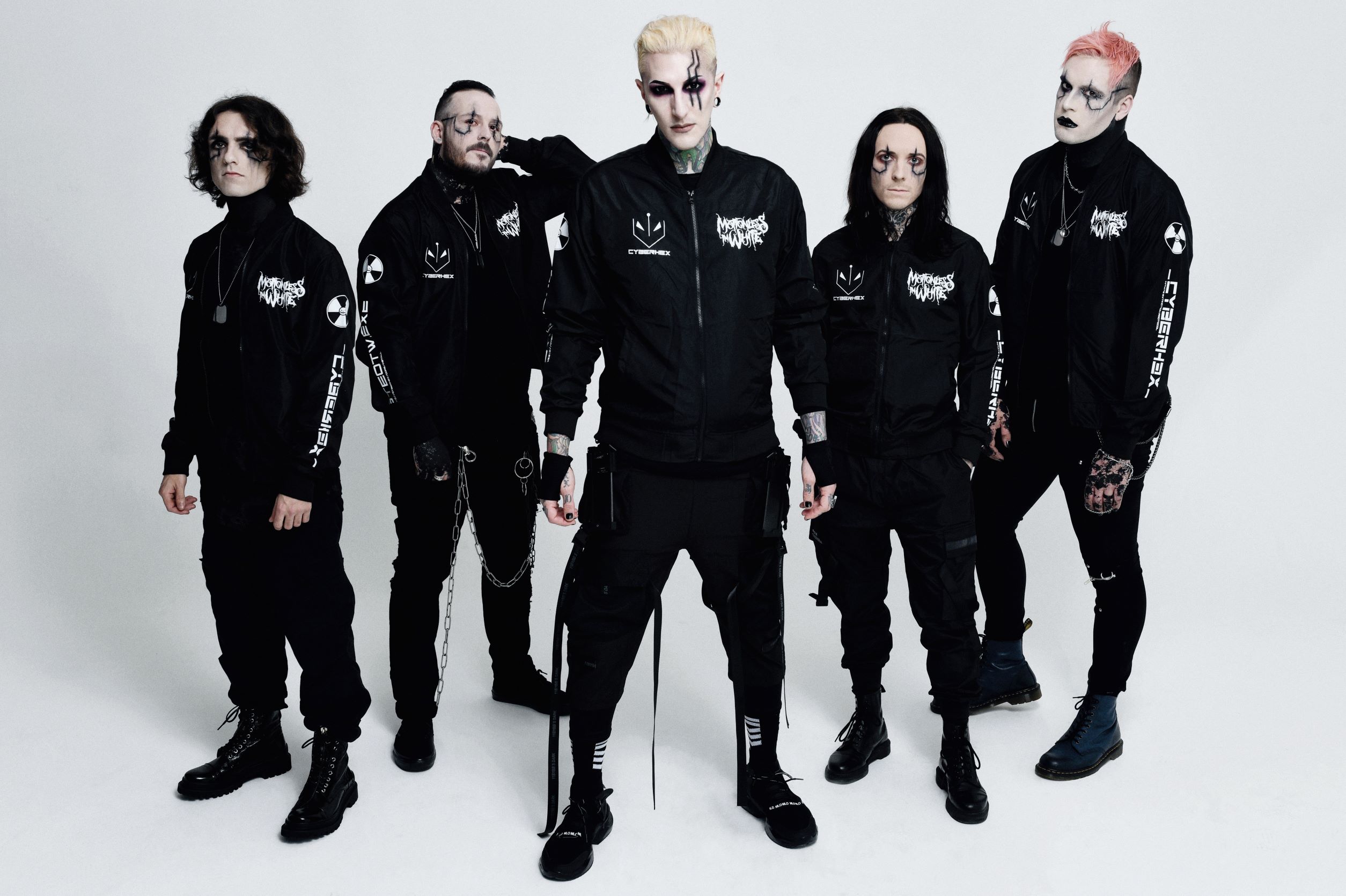 motionless_in_white_1.jpg