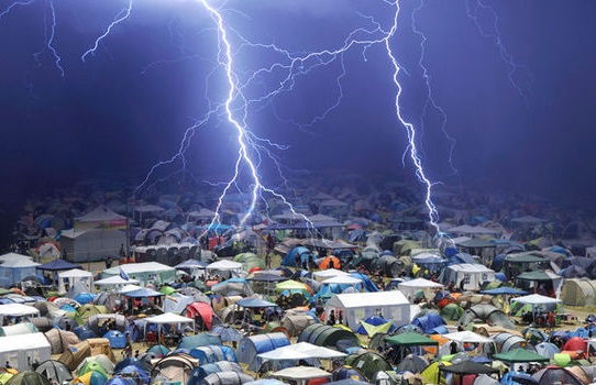 rock-am-ring-lightning-strike.jpg